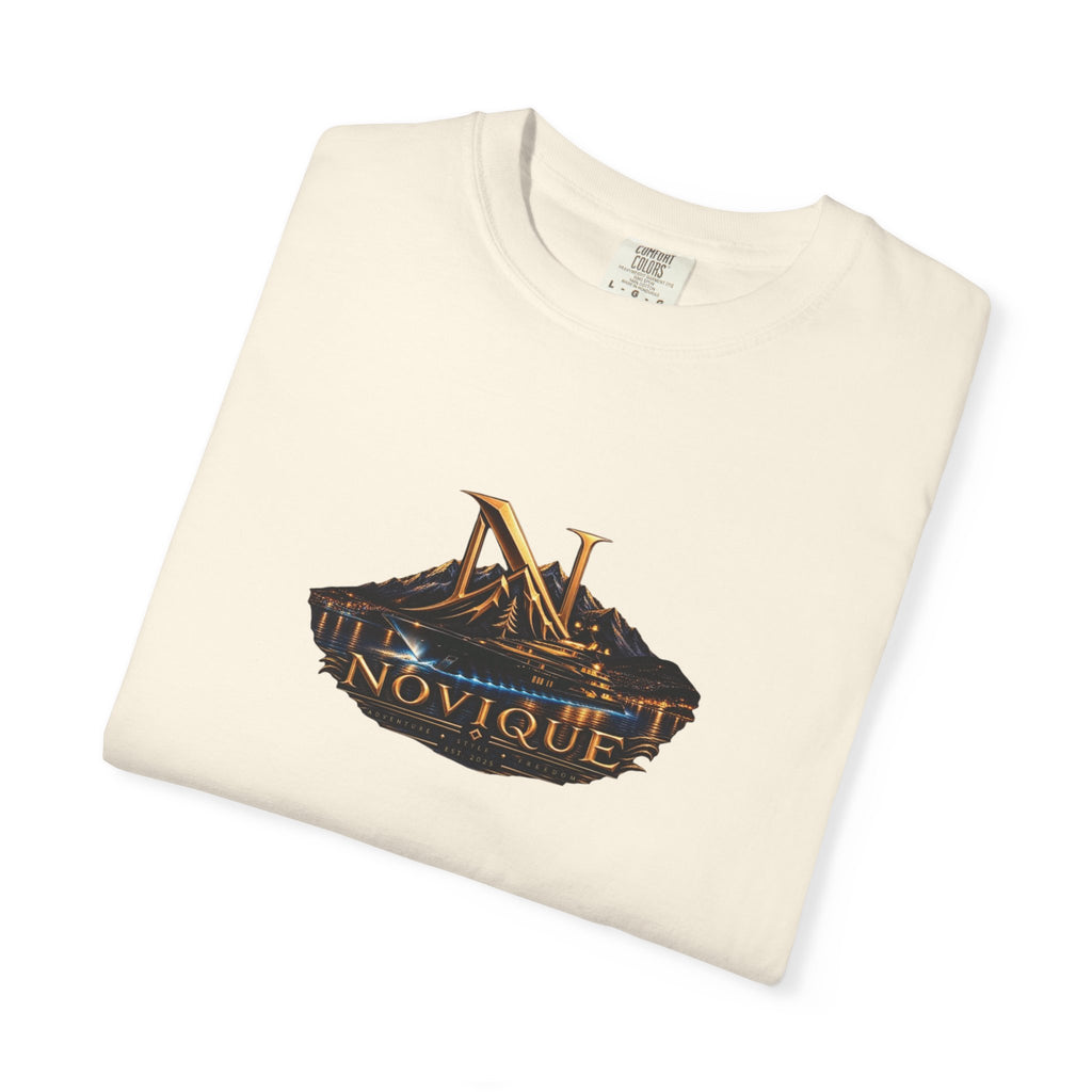 Novique Yacht T-Shirt — Vintage Mountain Crest Graphic Tee