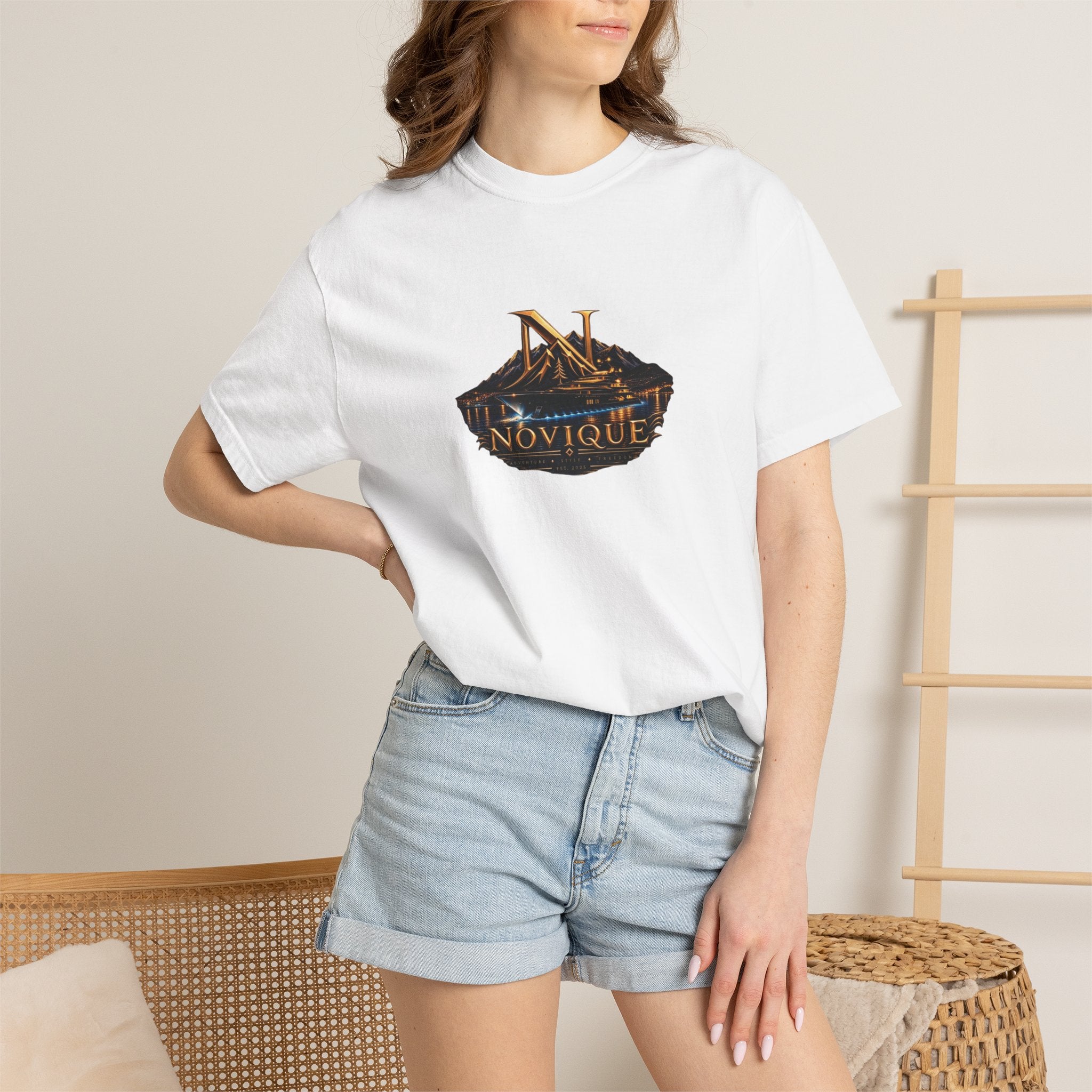 Novique Yacht T-Shirt — Vintage Mountain Crest Graphic Tee