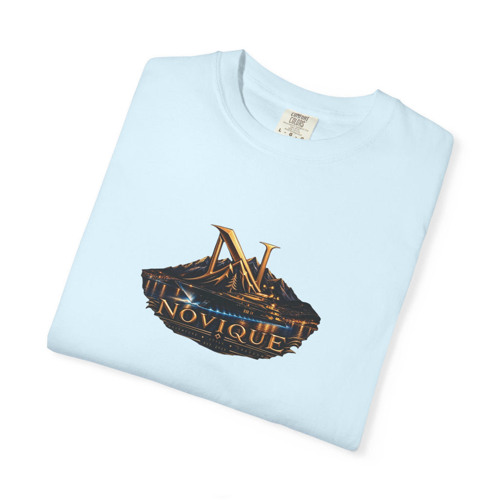 Novique Yacht T-Shirt — Vintage Mountain Crest Graphic Tee