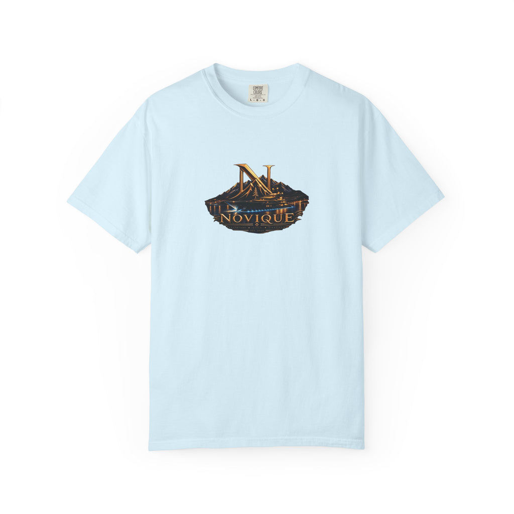 Novique Yacht T-Shirt — Vintage Mountain Crest Graphic Tee