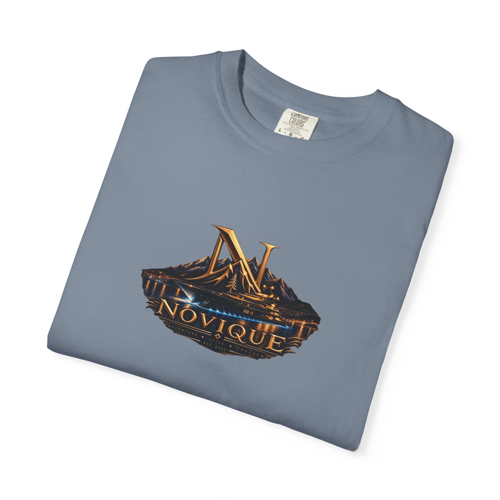 Novique Yacht T-Shirt — Vintage Mountain Crest Graphic Tee