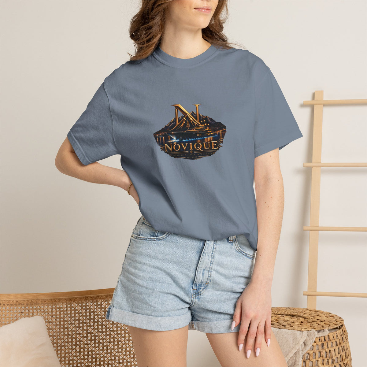 Novique Yacht T-Shirt — Vintage Mountain Crest Graphic Tee