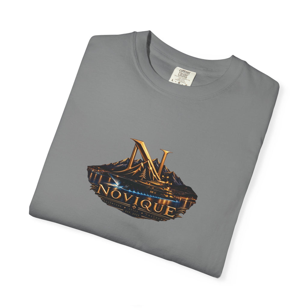 Novique Yacht T-Shirt — Vintage Mountain Crest Graphic Tee