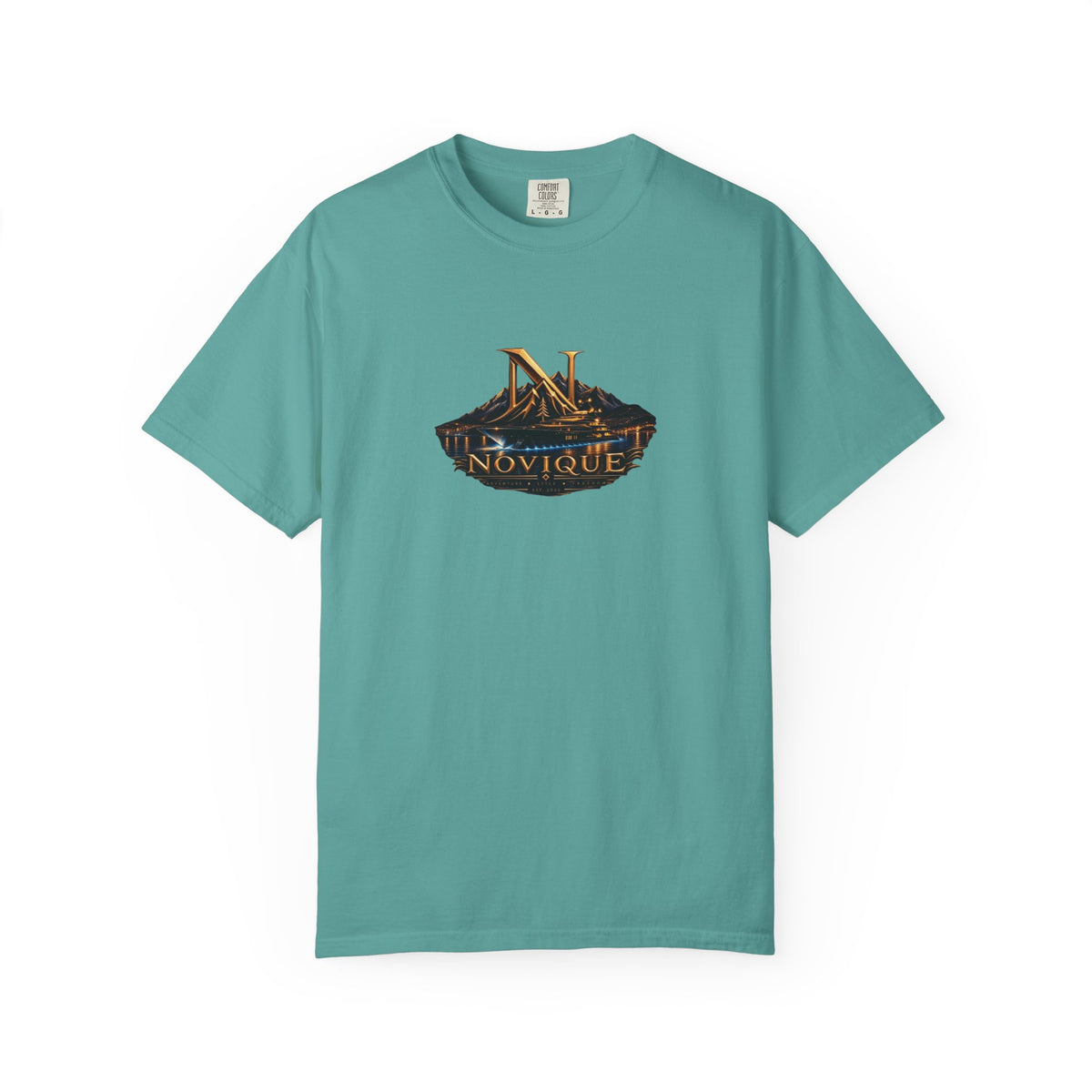 Novique Yacht T-Shirt — Vintage Mountain Crest Graphic Tee