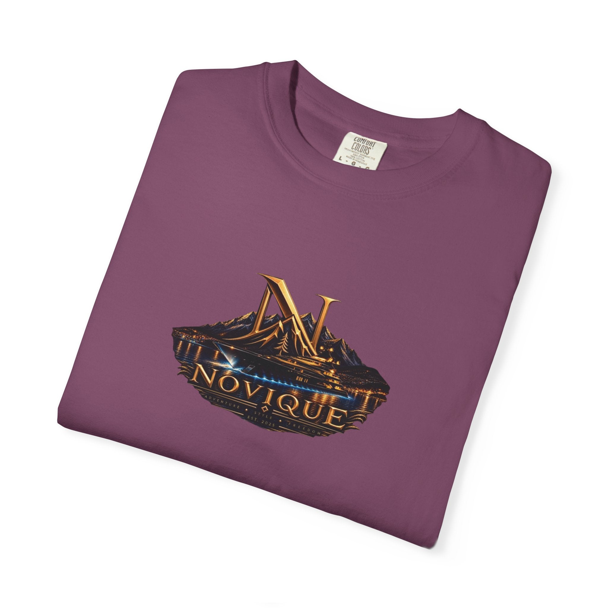 Novique Yacht T-Shirt — Vintage Mountain Crest Graphic Tee