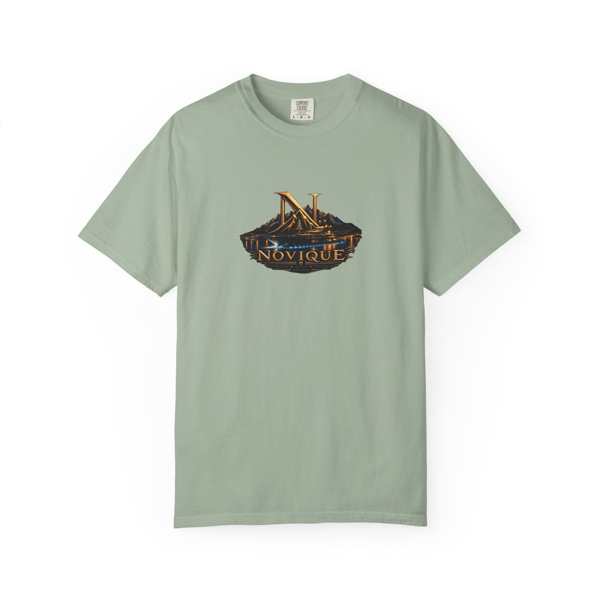 Novique Yacht T-Shirt — Vintage Mountain Crest Graphic Tee