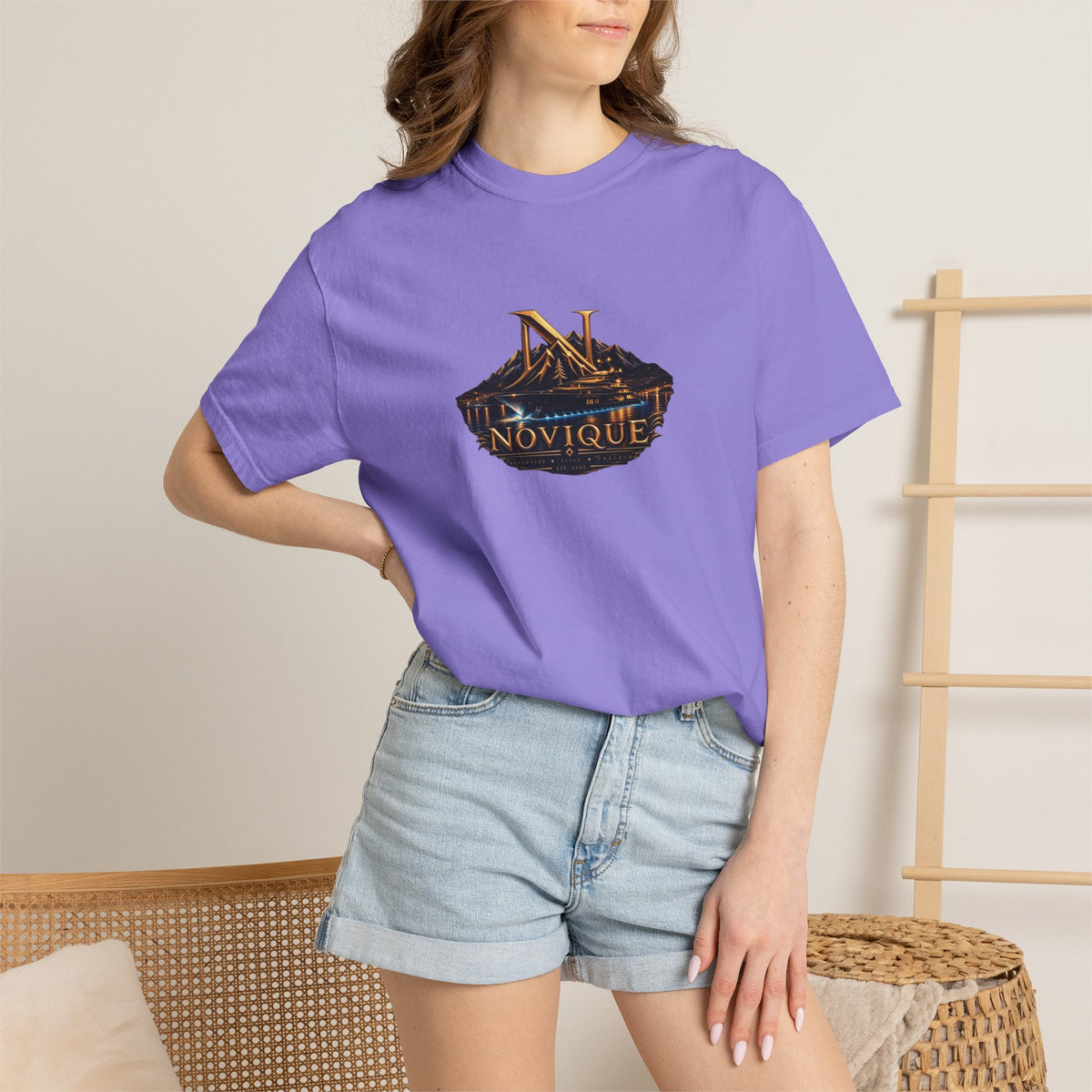 Novique Yacht T-Shirt — Vintage Mountain Crest Graphic Tee