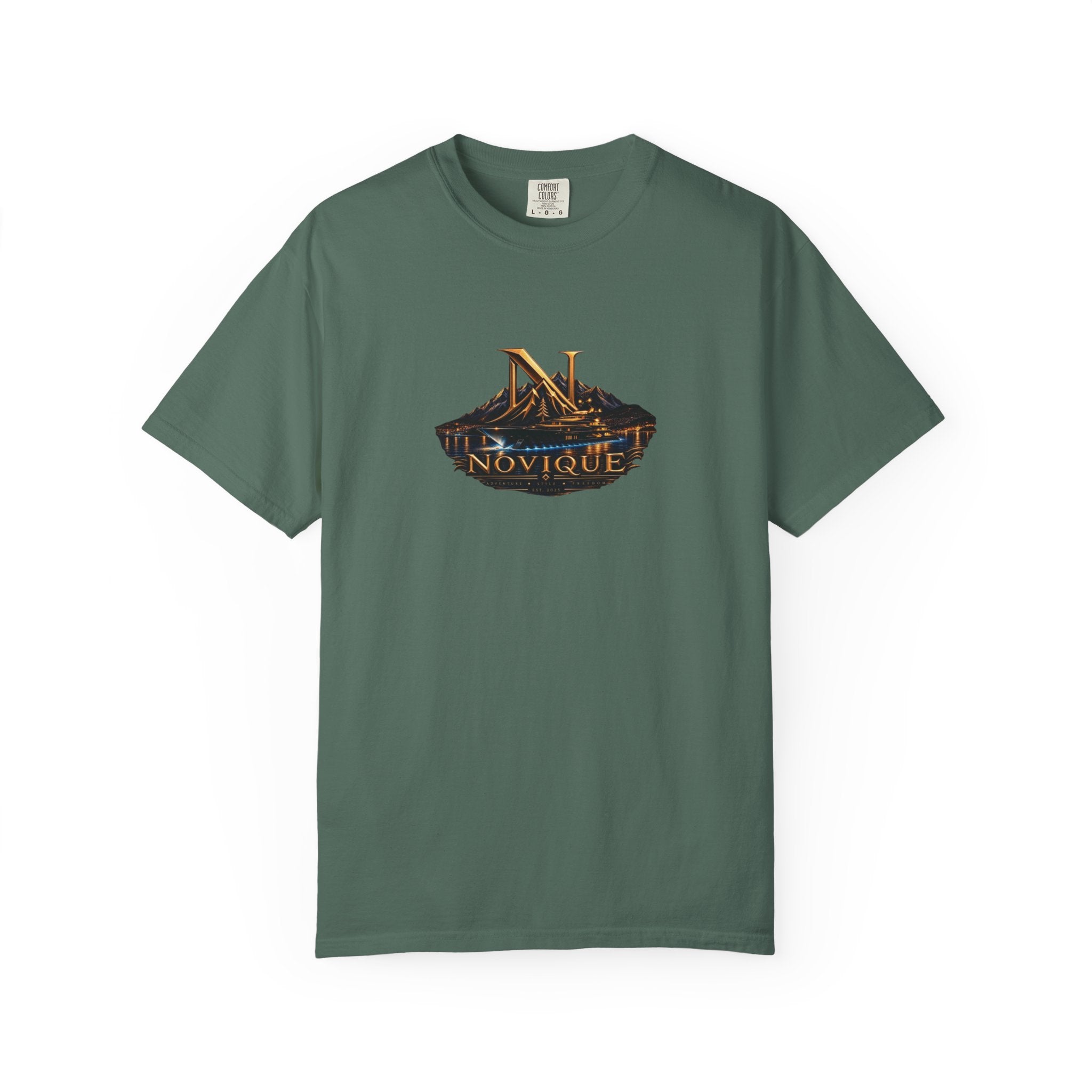 Novique Yacht T-Shirt — Vintage Mountain Crest Graphic Tee